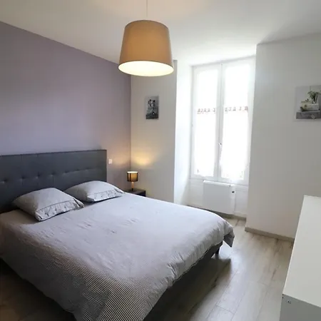 Maison Contemporaine A Thiezac, Proche Super Lioran, 4 Pers, 2 Ch, Terrasse, Jardin, Animaux Admis - Fr-1-742-423 بيت للعطل
